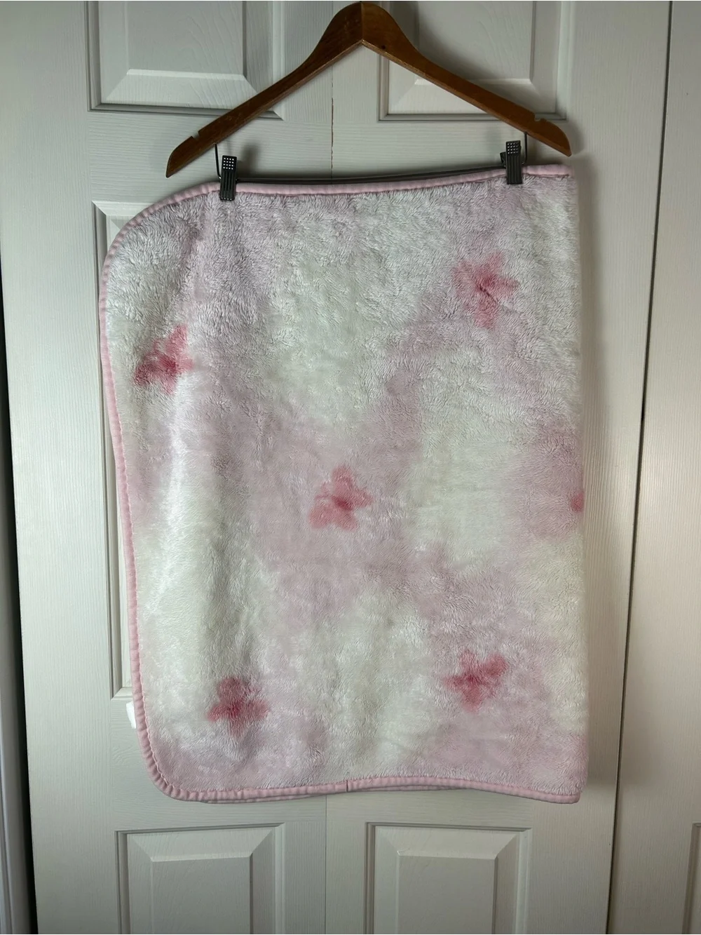 Vintage Carter's Pink White Bunny Rabbit Baby Blanket Throw Butterfly Flower